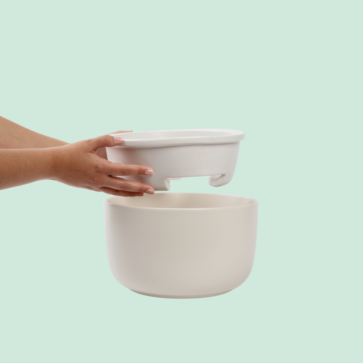 plastic planter with lid The Tendril Planter Bundle